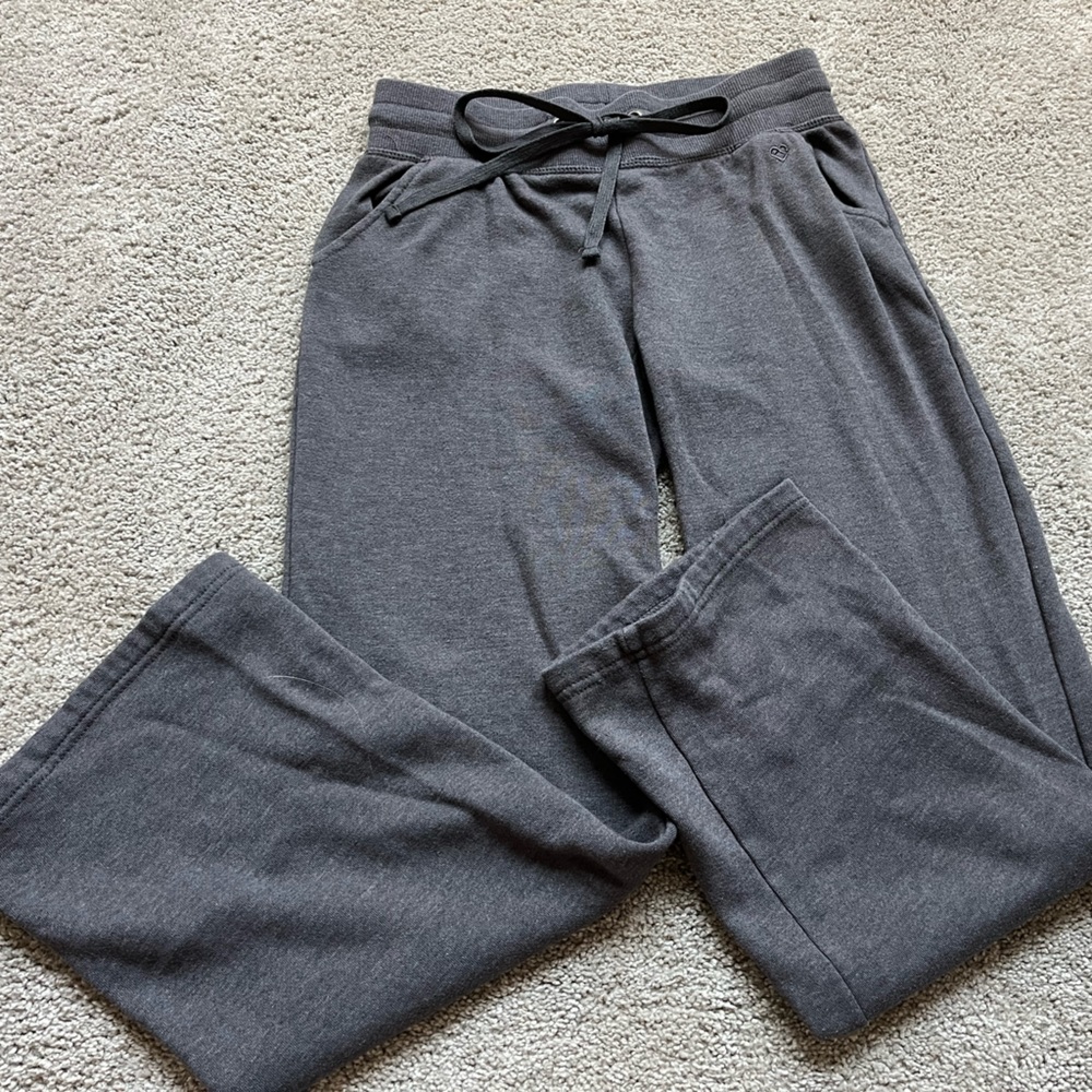 Colosseum extra small, straight-leg sweatpants